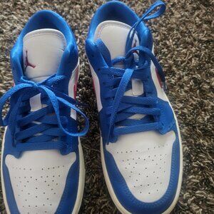 Sport blue & red Jordan low shoes